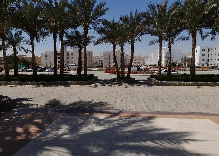 فرش فندقي بقرية بالميرا بيتش العين السخنه للعائلات Appartamento Ain Sukhna